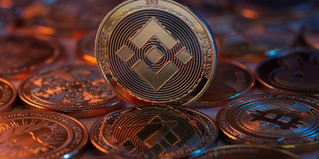 纳斯达克上市公司披露 6.11 亿美元资金，BNB 继续历史性飙升